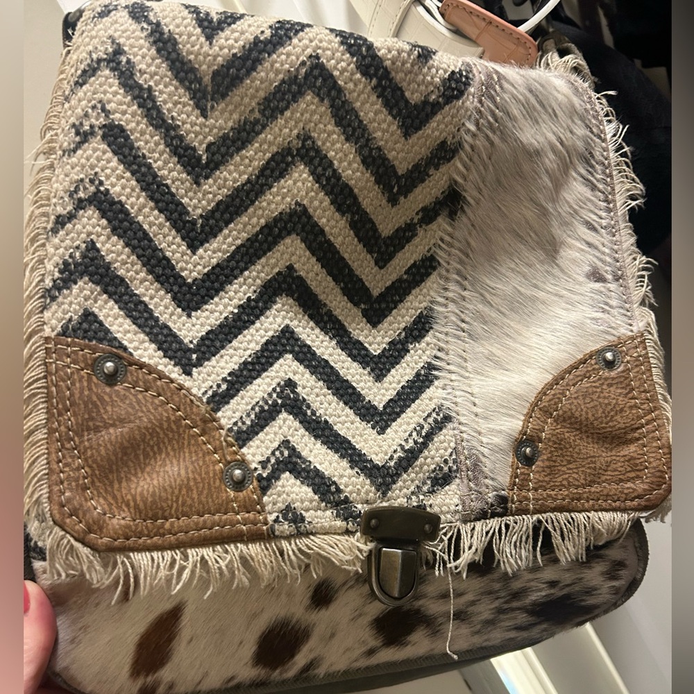 Myra bag